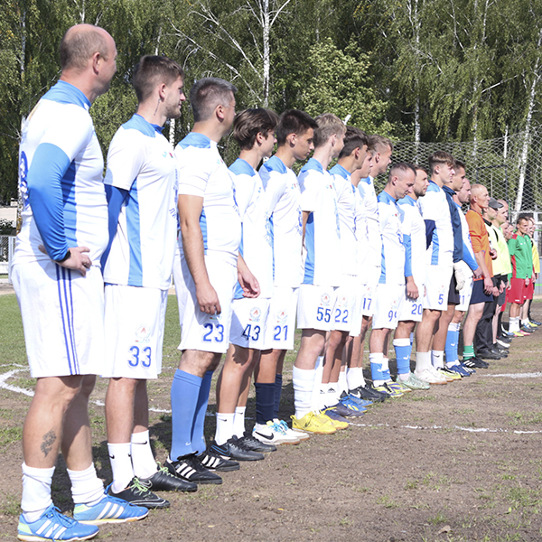 Делегация футбольного клуба посетила ИК №17