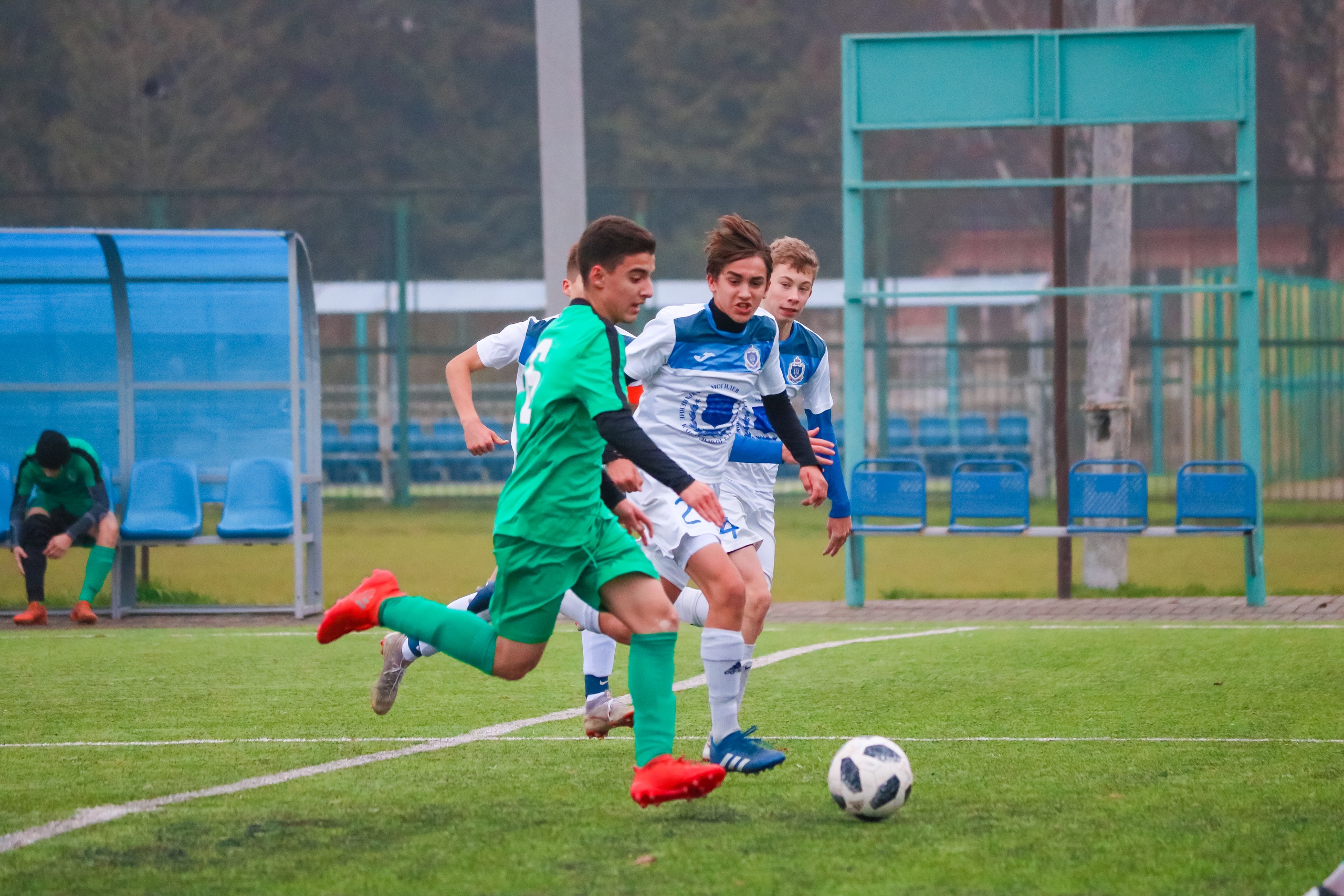 Юношеское первенство: бронза, победа и поражение