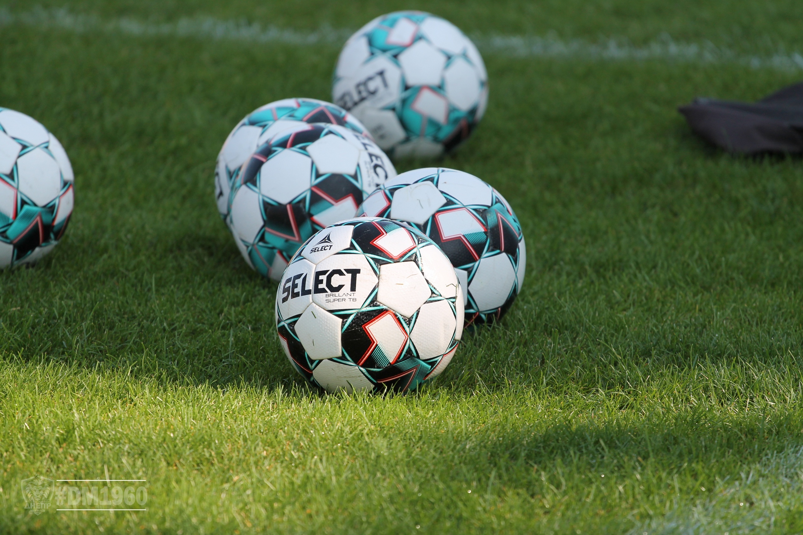 Две победы, ничья и поражение: итоги тура юношеского первенства