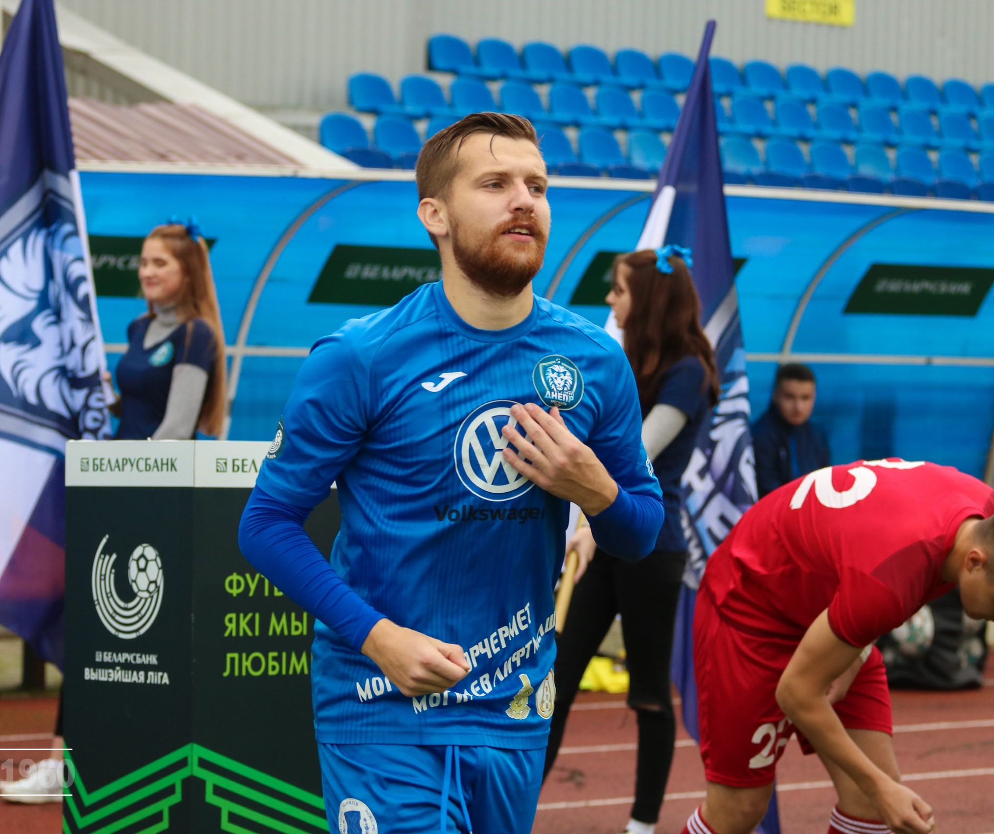 Евгений Елезаренко покидает Днепр